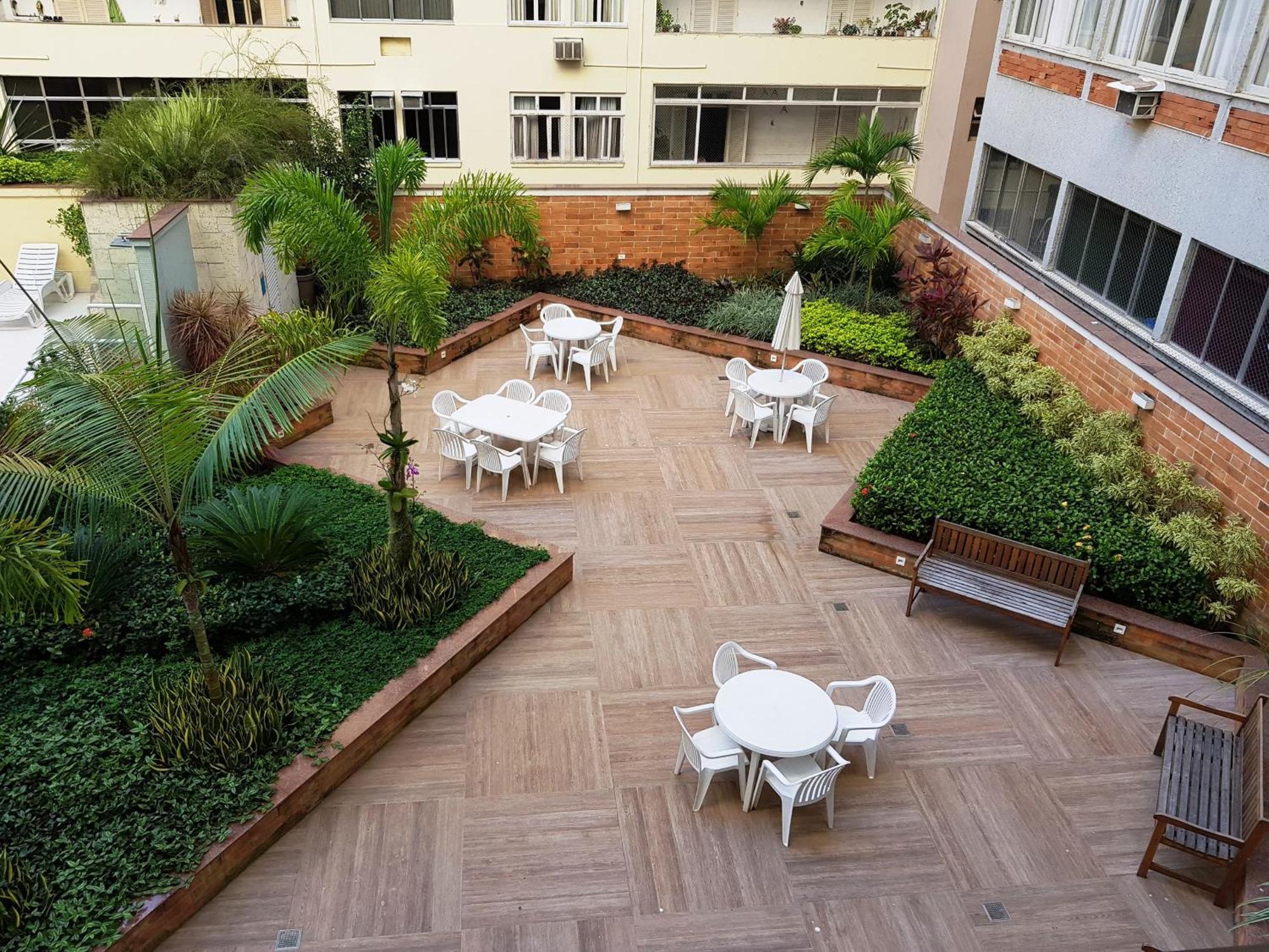 Encantador Com Piscina - Besthostrio Apartamento
